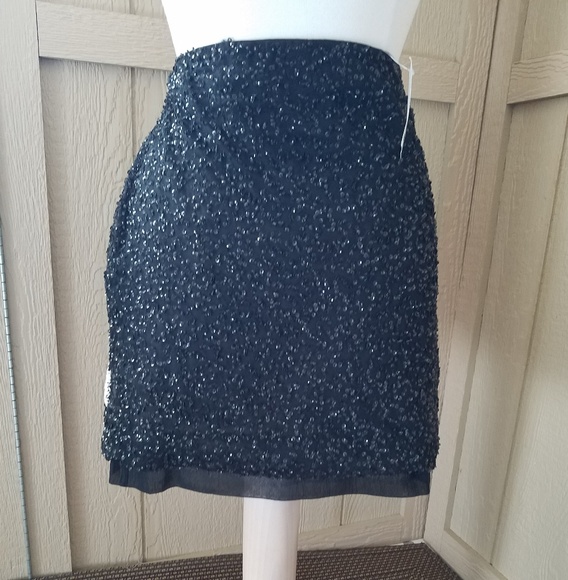 NWT H&M Black & White Print Sequin Mini Skirt NWT. - Picture 2 of 4